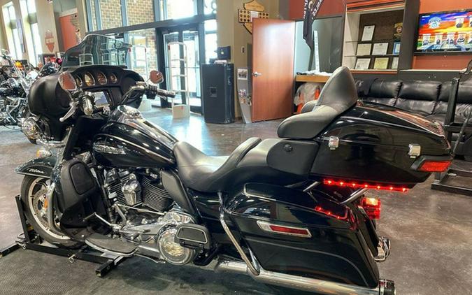 2017 Harley-Davidson Touring FLHTCU - Electra Glide Ultra Classic