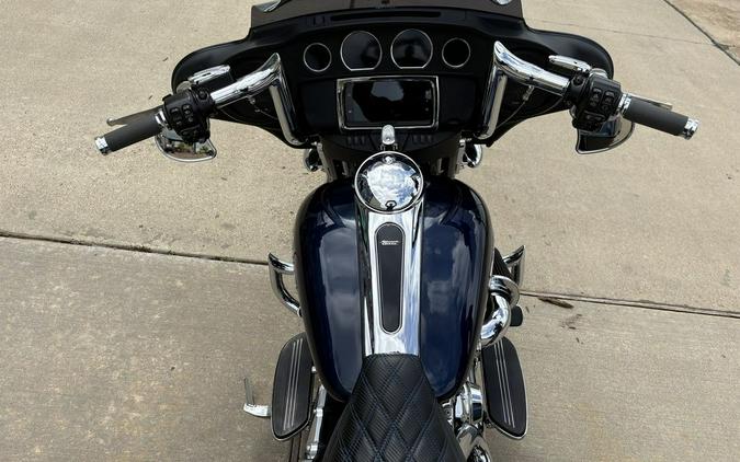 2014 Harley-Davidson® FLHX - Street Glide®