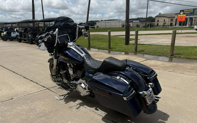 2014 Harley-Davidson® FLHX - Street Glide®