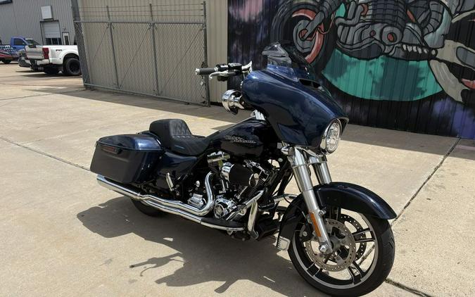 2014 Harley-Davidson® FLHX - Street Glide®