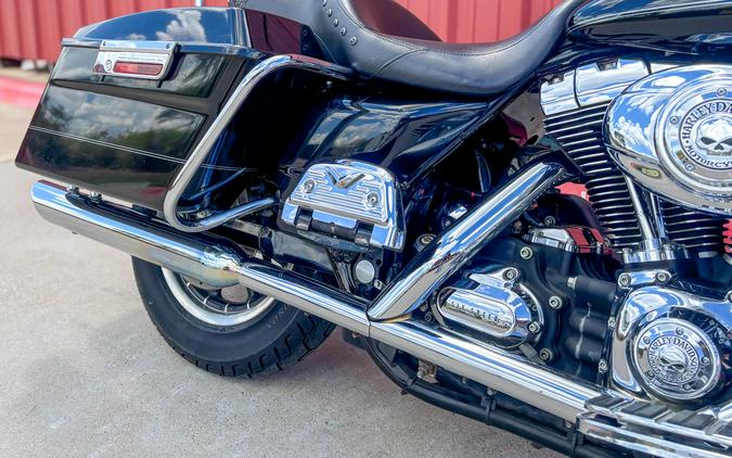 2007 Harley-Davidson® Road King® FLHR Vivid Black
