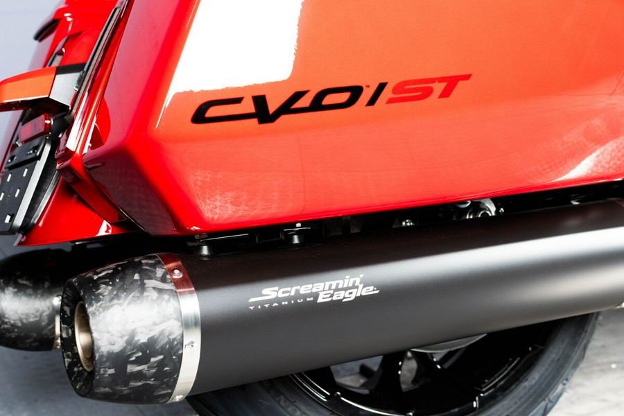2025 Harley-Davidson CVO Road Glide ST