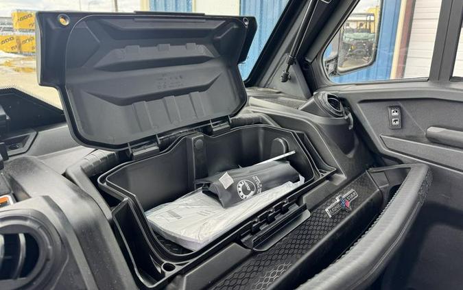 2024 Can-Am® Defender MAX Lone Star Cab HD10