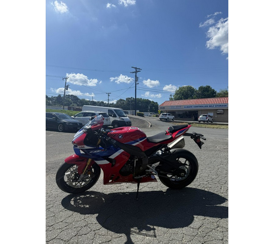 2026 Honda CBR1000RR-R FIREBLADE Fireblade SP