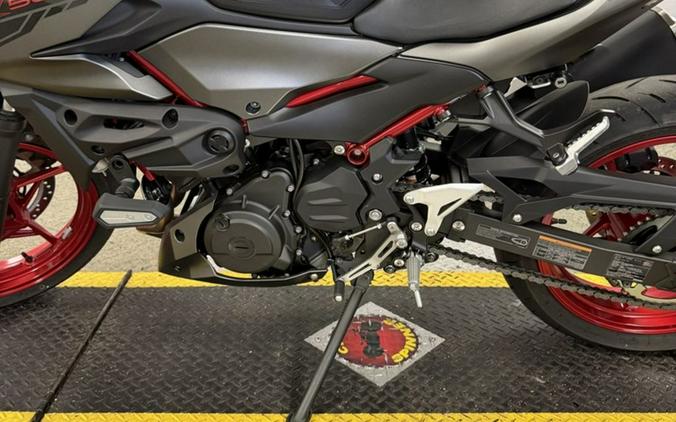 2024 Kawasaki Z500 SE ABS