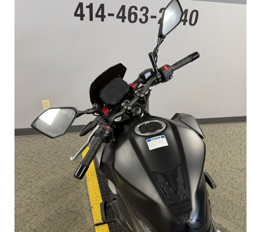2024 Kawasaki Z500 SE ABS