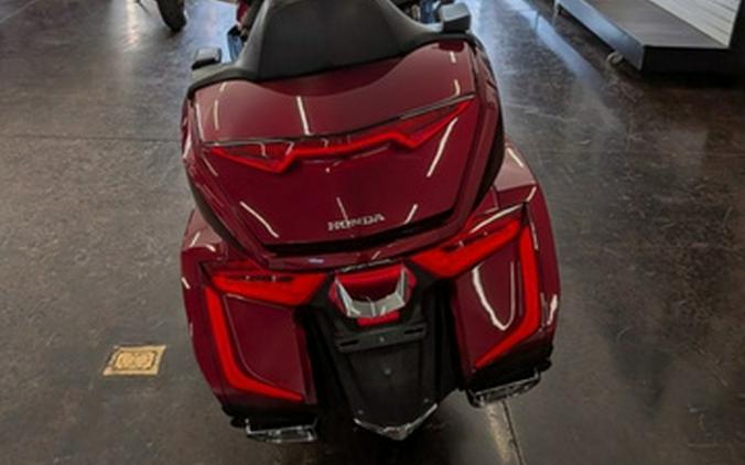 2018 Honda Gold Wing Tour Automatic DCT Candy Ardent Red Tour DCT