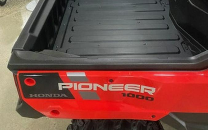 2023 Honda Pioneer 1000-6 Deluxe Crew