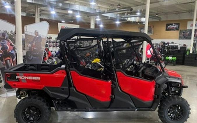 2023 Honda Pioneer 1000-6 Deluxe Crew