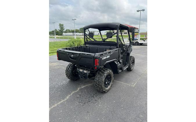 2025 Can-Am SSV DEF DPS 62 HD7 GN 25