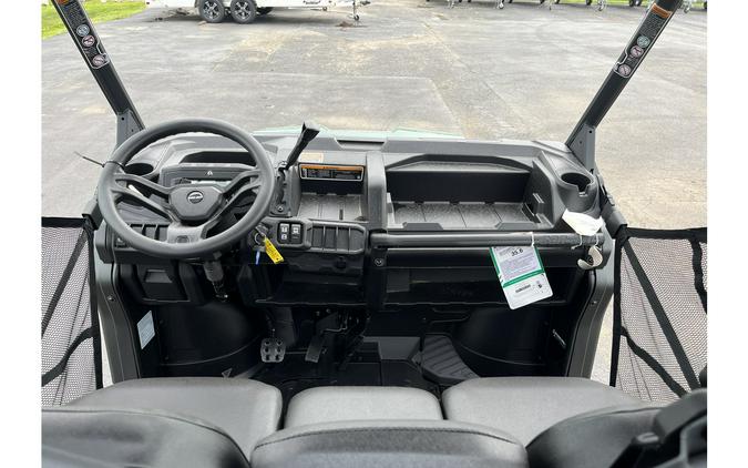 2025 Can-Am SSV DEF DPS 62 HD7 GN 25