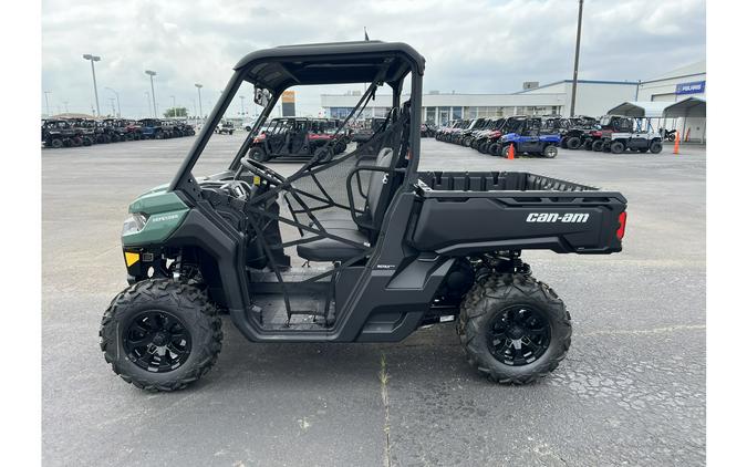 2025 Can-Am SSV DEF DPS 62 HD7 GN 25