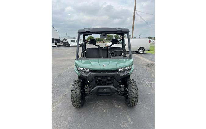 2025 Can-Am SSV DEF DPS 62 HD7 GN 25