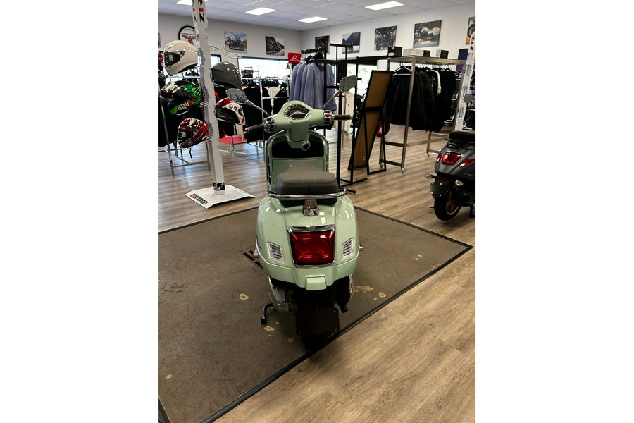 2024 Vespa GTS 300