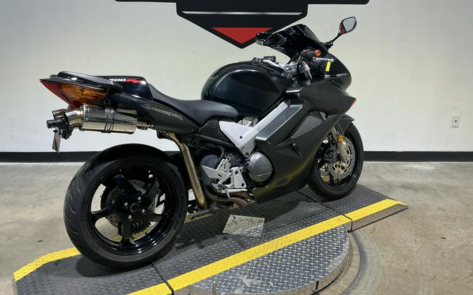 2004 Honda Interceptor