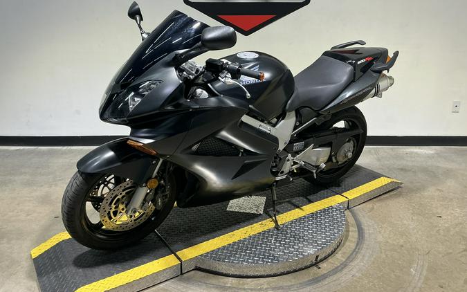 2004 Honda Interceptor