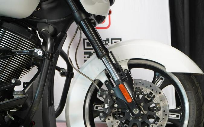 2016 Victory Motorcycles® Cross Country® Suede Pearl White
