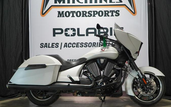 2016 Victory Motorcycles® Cross Country® Suede Pearl White
