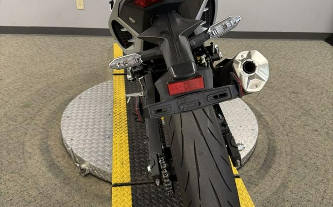 2024 Kawasaki Z7 Hybrid ABS