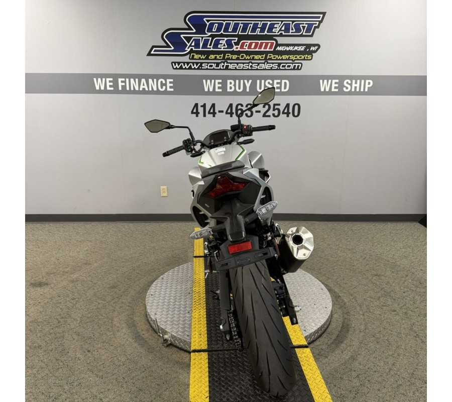 2024 Kawasaki Z7 Hybrid ABS