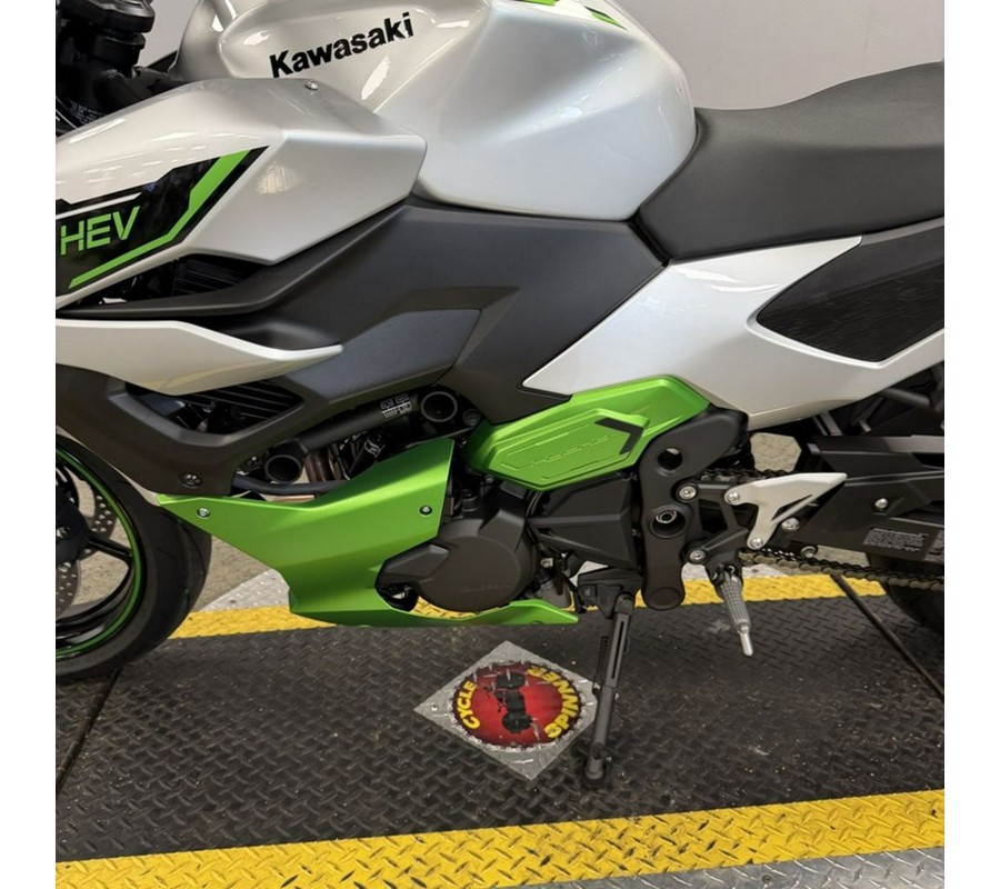 2024 Kawasaki Z7 Hybrid ABS