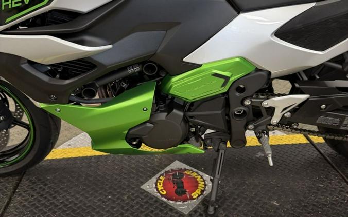 2024 Kawasaki Z7 Hybrid ABS