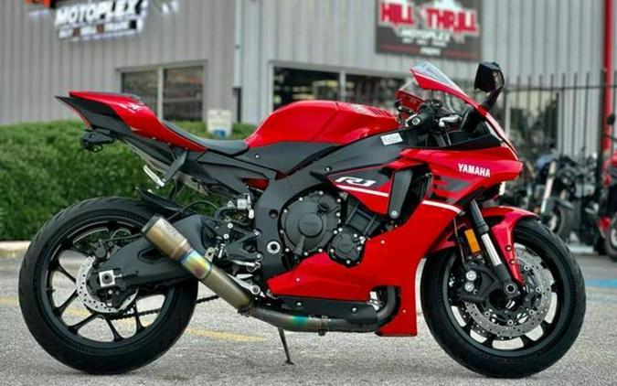 2019 Yamaha YZF-R1