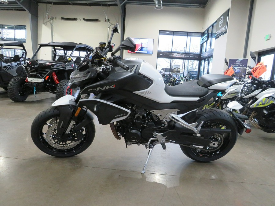 2024 CFMOTO NK 800