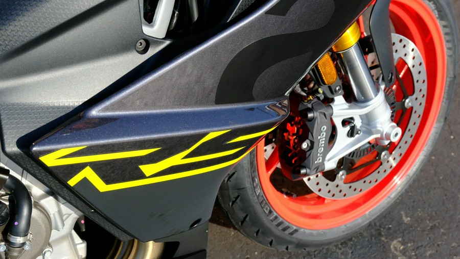 2025 Aprilia RS 660