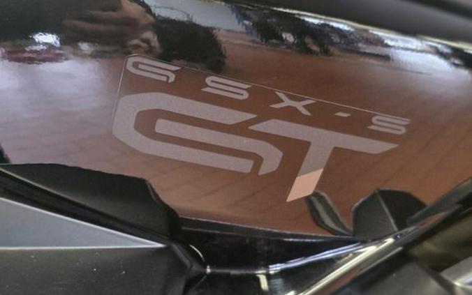 2022 Suzuki GSX-S1000GT Plus