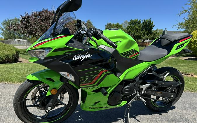 2023 Kawasaki Ninja® 400 ABS KRT Edition