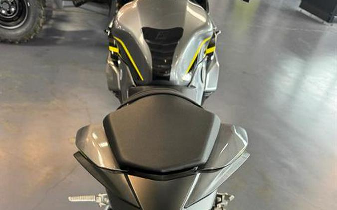 2023 Honda CBR500R ABS