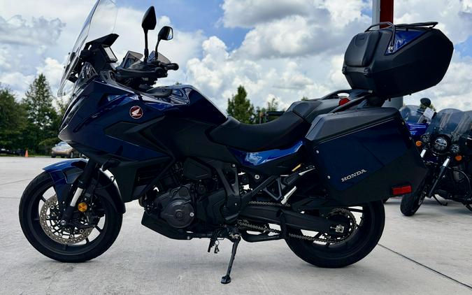 2025 Honda NT1100DS