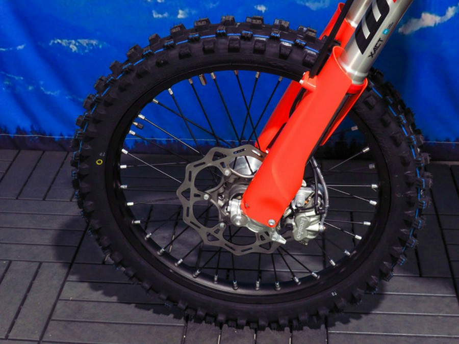 2027 KTM XC 250 W