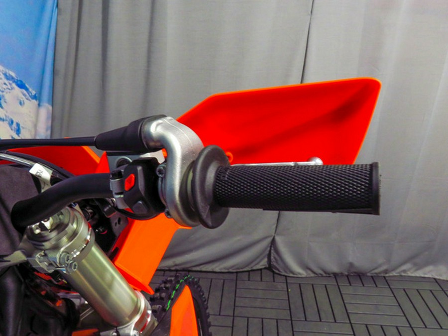 2027 KTM XC 250 W