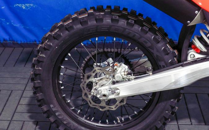 2027 KTM XC 250 W