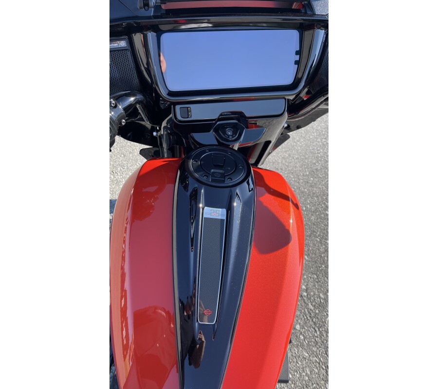 2024 Harley-Davidson CVO™ Street Glide® Legendary Orange