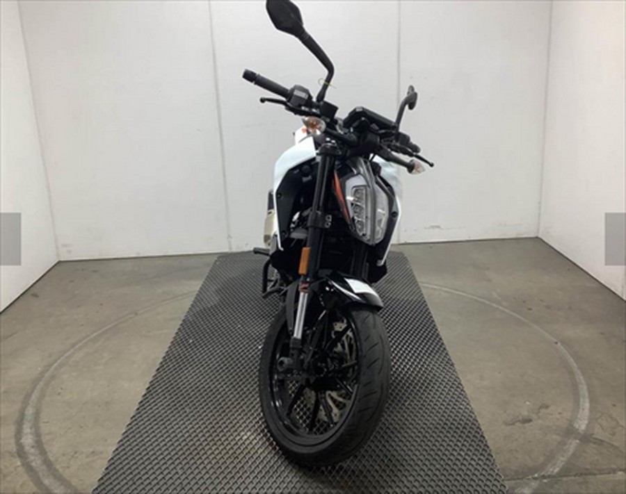 2022 KTM 390 Duke