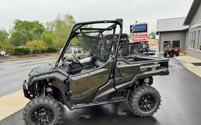 2025 Honda Pioneer 1000 Deluxe