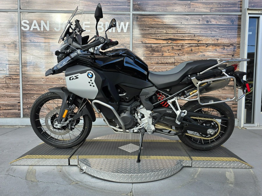 2025 BMW F 900 GS Adventure