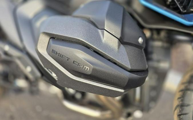 New 2026 BMW R1300R