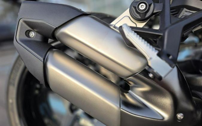 New 2026 BMW R1300R