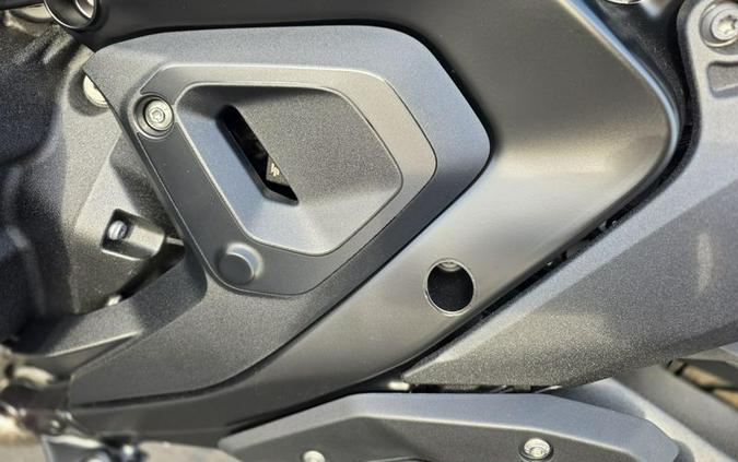 New 2026 BMW R1300R