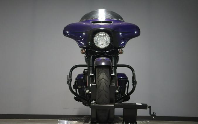 2020 Harley-Davidson Street Glide Special Zephyr Blue/Black Sunglo