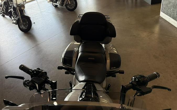 Harley-Davidson® CVO™ Street Glide® 2023