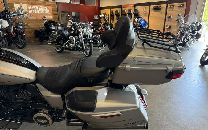 Harley-Davidson® CVO™ Street Glide® 2023