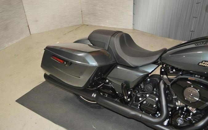 FLTRX 2025 Road Glide™