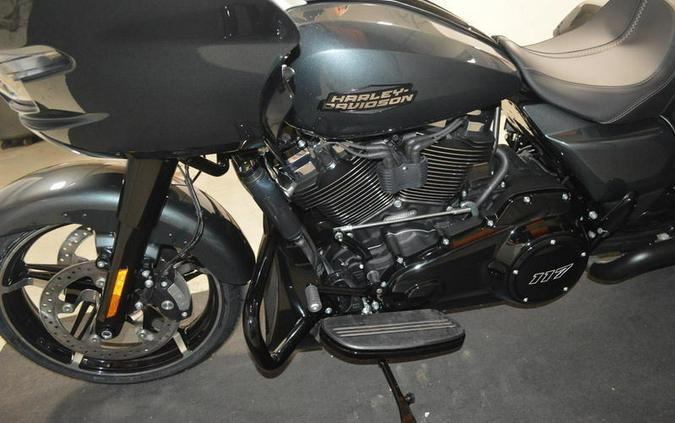 FLTRX 2025 Road Glide™