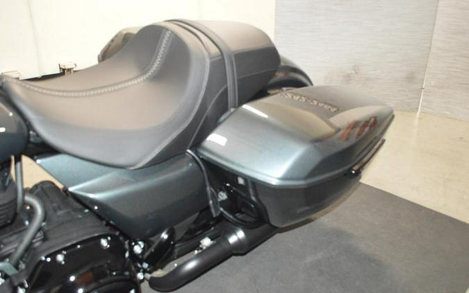 FLTRX 2025 Road Glide™