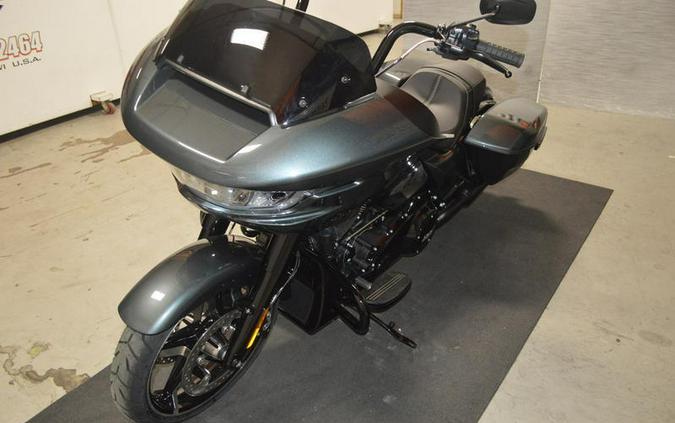FLTRX 2025 Road Glide™